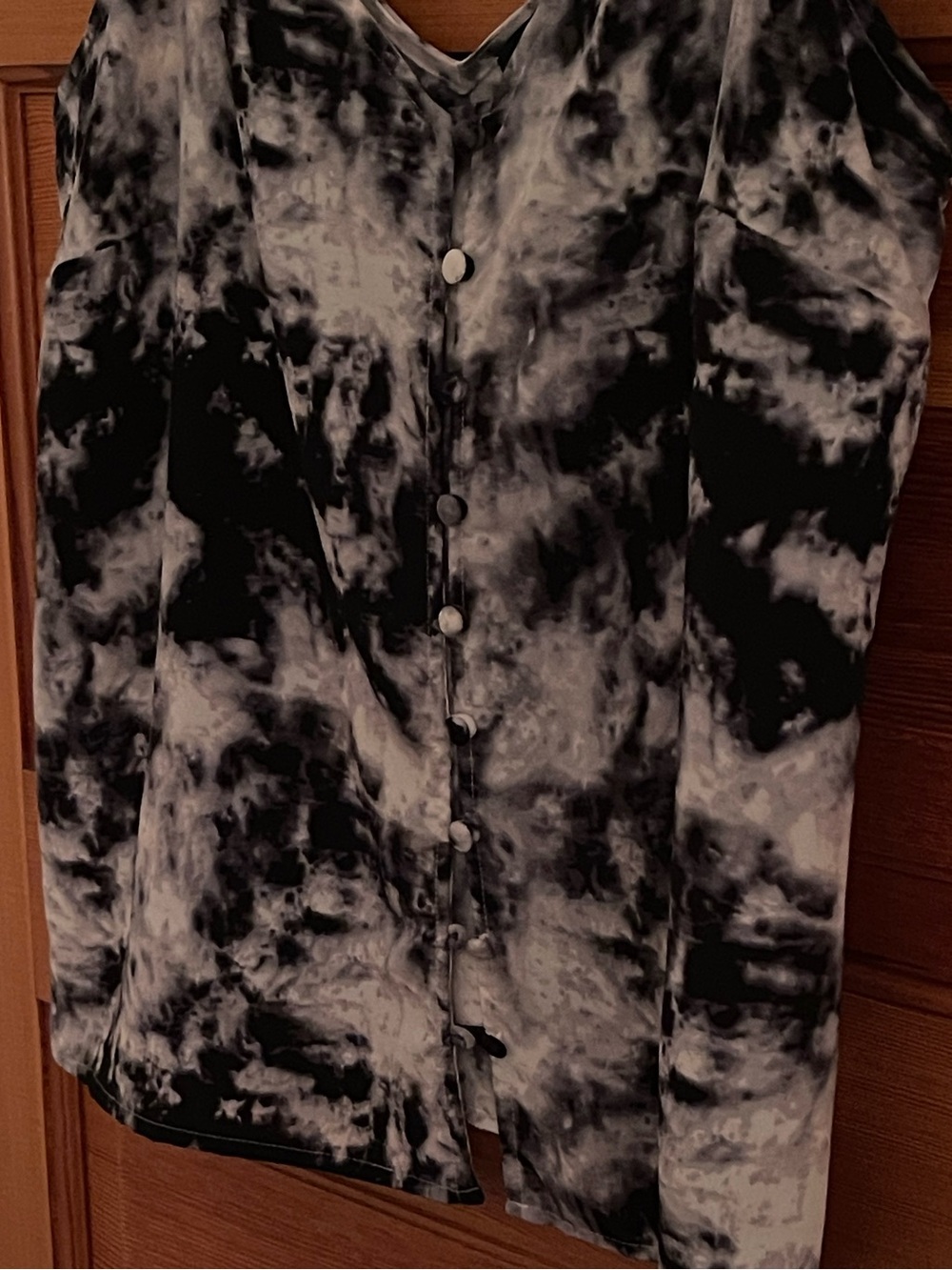 Sanctuary Tie-Dye Black & White Button-Front Cami - EUC - Medium - Picture 4 of 8